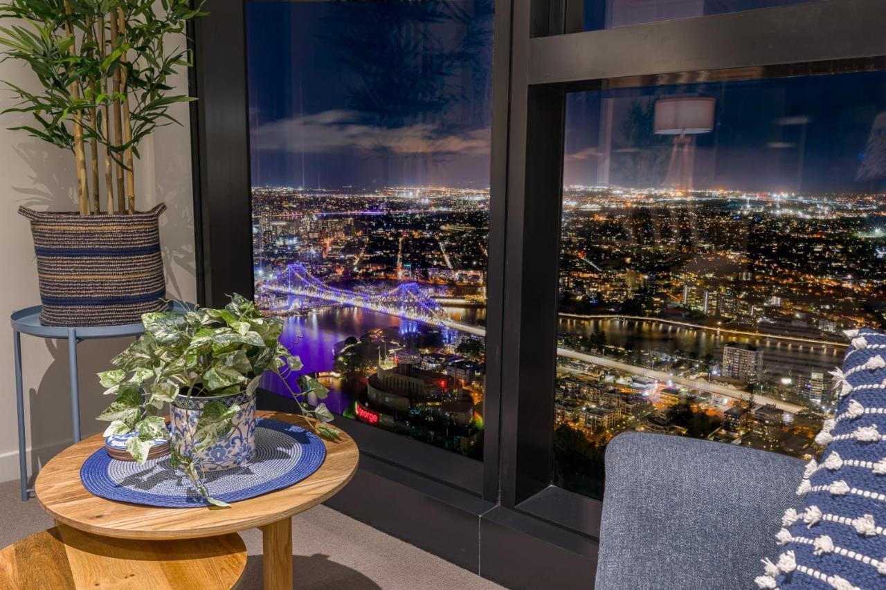 Hamptons Retreat On Level 77 Skytower Apartment Brisbane Exterior photo