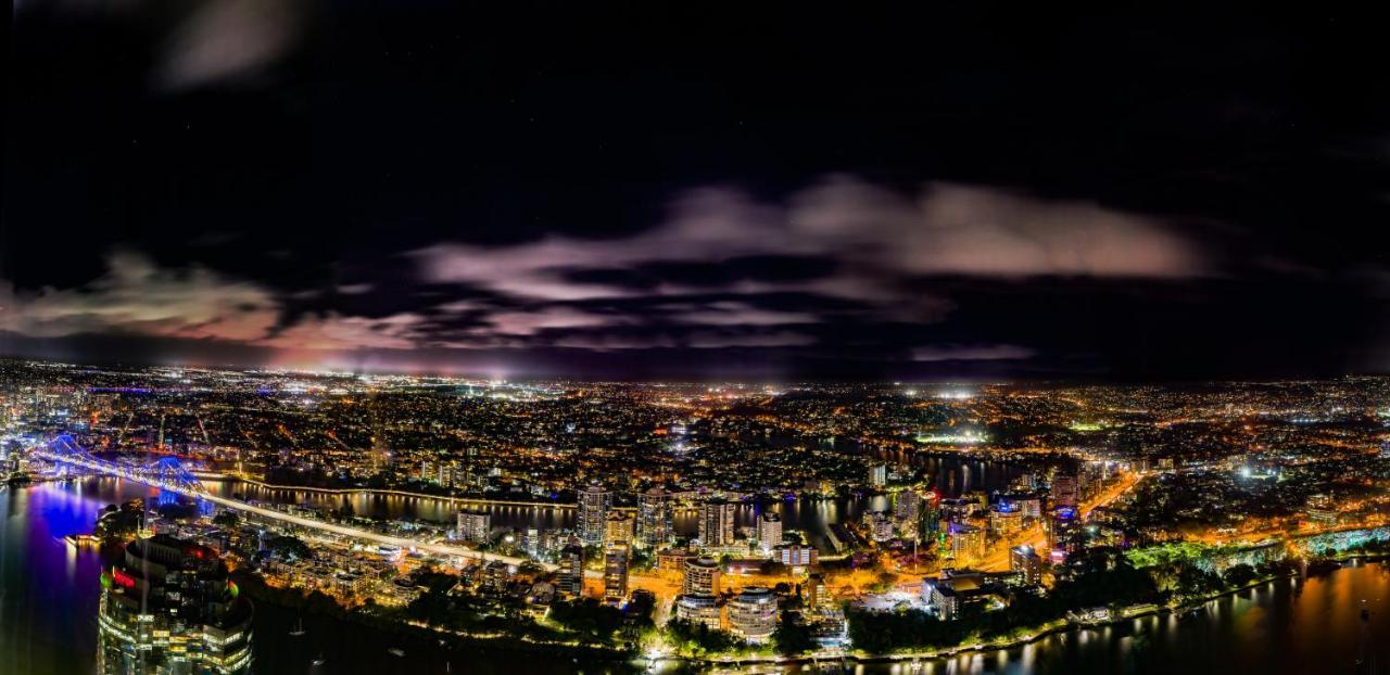 Hamptons Retreat On Level 77 Skytower Apartment Brisbane Exterior photo